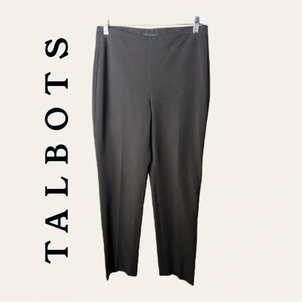 0186W. TALBOTS‎ TROUSERS BROWN IN COLOR STRAIGHT LEG STYLE SIZE 2